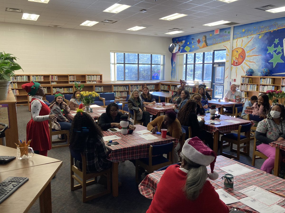 Smith-Barnes Elementary tweet media