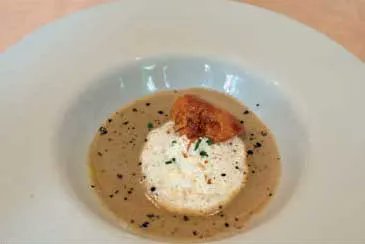 TheBigChilliMag's tweet photo. EUROPEAN CULINARY JOURNEY AT CHESA
Among the longest-standing traditions of Bangkok Beefsteak &amp; Burgundy Club has been our annual visit to Chesa Swiss Restaurant
Read more: https://t.co/oLFhXG8wrS
#TheBigChilli #Thailand #Bangkok #Phuket #dining https://t.co/XaWliTAEjE