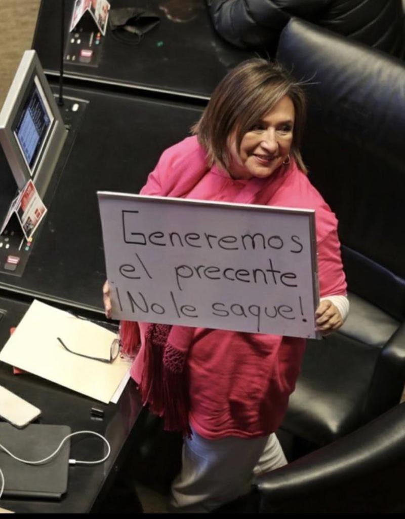 XochitlGalvez's tweet photo. ¡Por escribir rápido me apendejé!
Puse “precente” en lugar de “precedente”. 🤦🏽♀️
Gracias @lajornadaonline por hacérmelo notar.
Lo bueno es que alcancé a hacer la corrección. https://t.co/kABORpnO9e