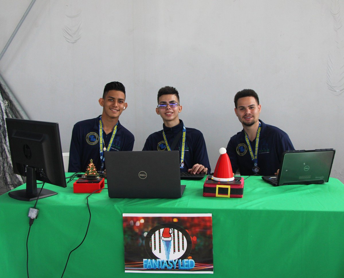 techclubdcg's tweet photo. CS-Education Week-DCG Technology Fair 2022
El 9 de diciembre se llevó a cabo la Feria de Tecnología en la Escuela Superior Dr. Carlos González Donde los estudiantes de Computer Science compartieron sus proyectos, realizados en la clase de Computer Science, a la comunidad escolar. https://t.co/sk6EWsihh7