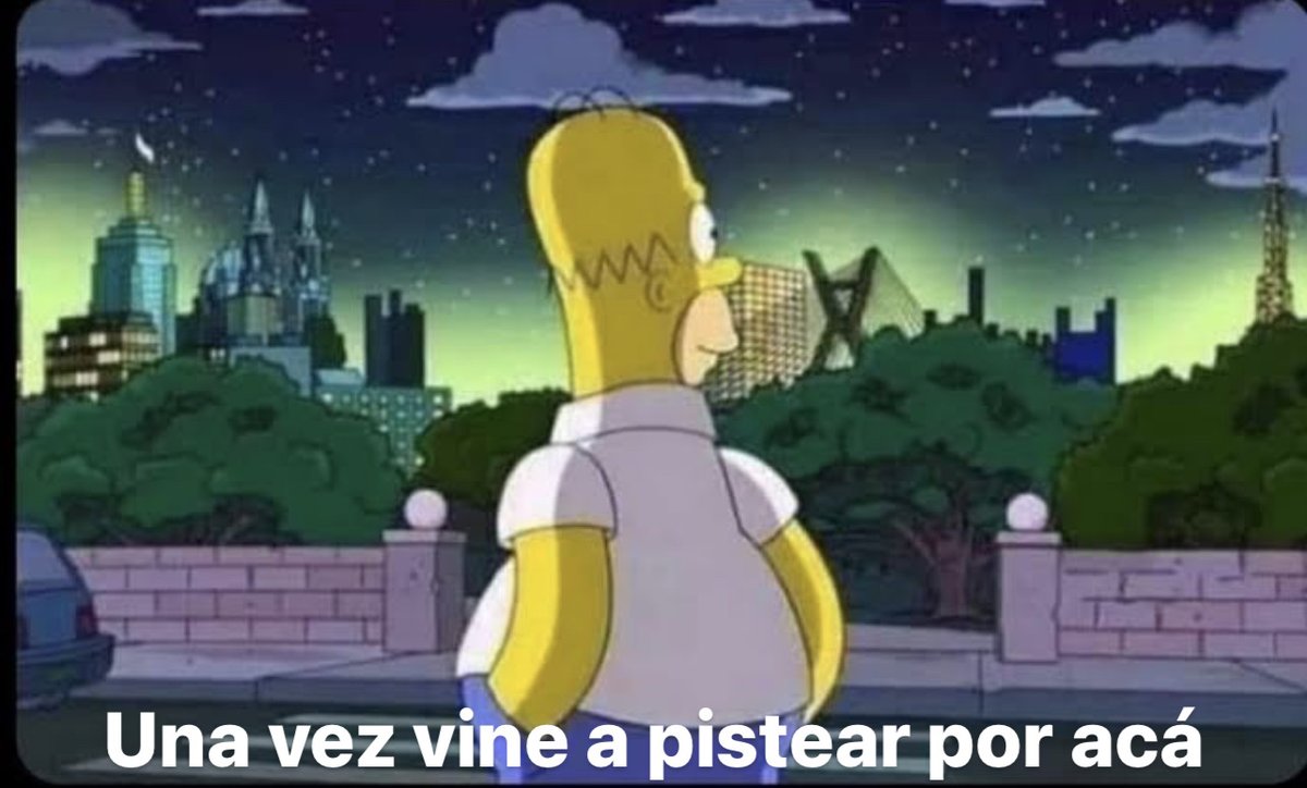 Guarromantico_'s tweet image. Yo ubicándome en las calles.