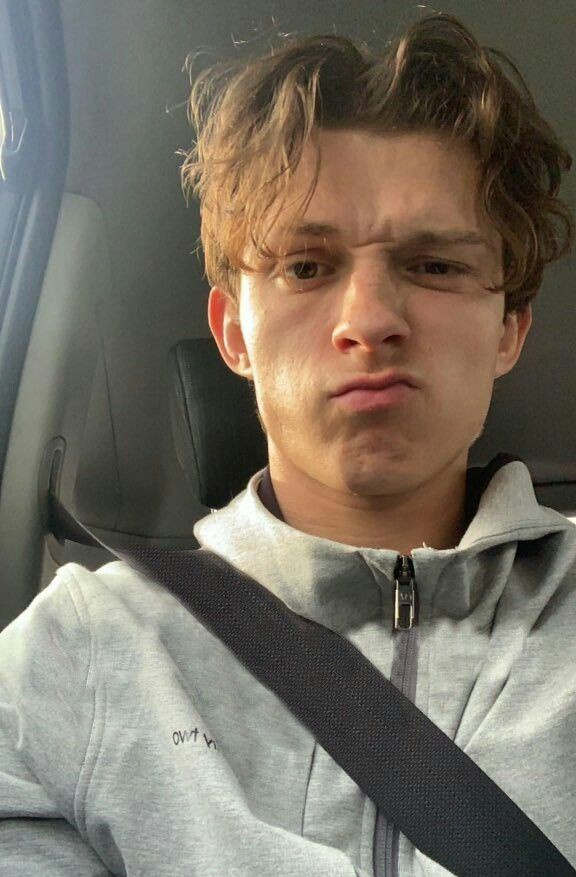jueunovio's tweet photo. tom holland https://t.co/FWA4SKnwnW