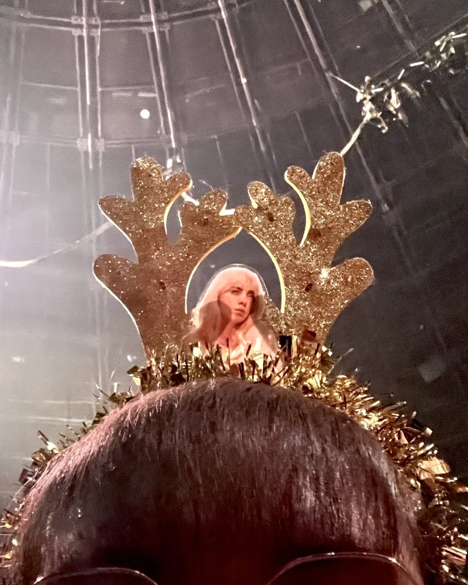 hobinero's tweet photo. Ready to see Billie again 🥹🫶🏻 it’s also going to be my little sisters first time in GA!
#HTEEncoreShows #HTEEncore2 #BillieEilish https://t.co/npPE8UrZxF
