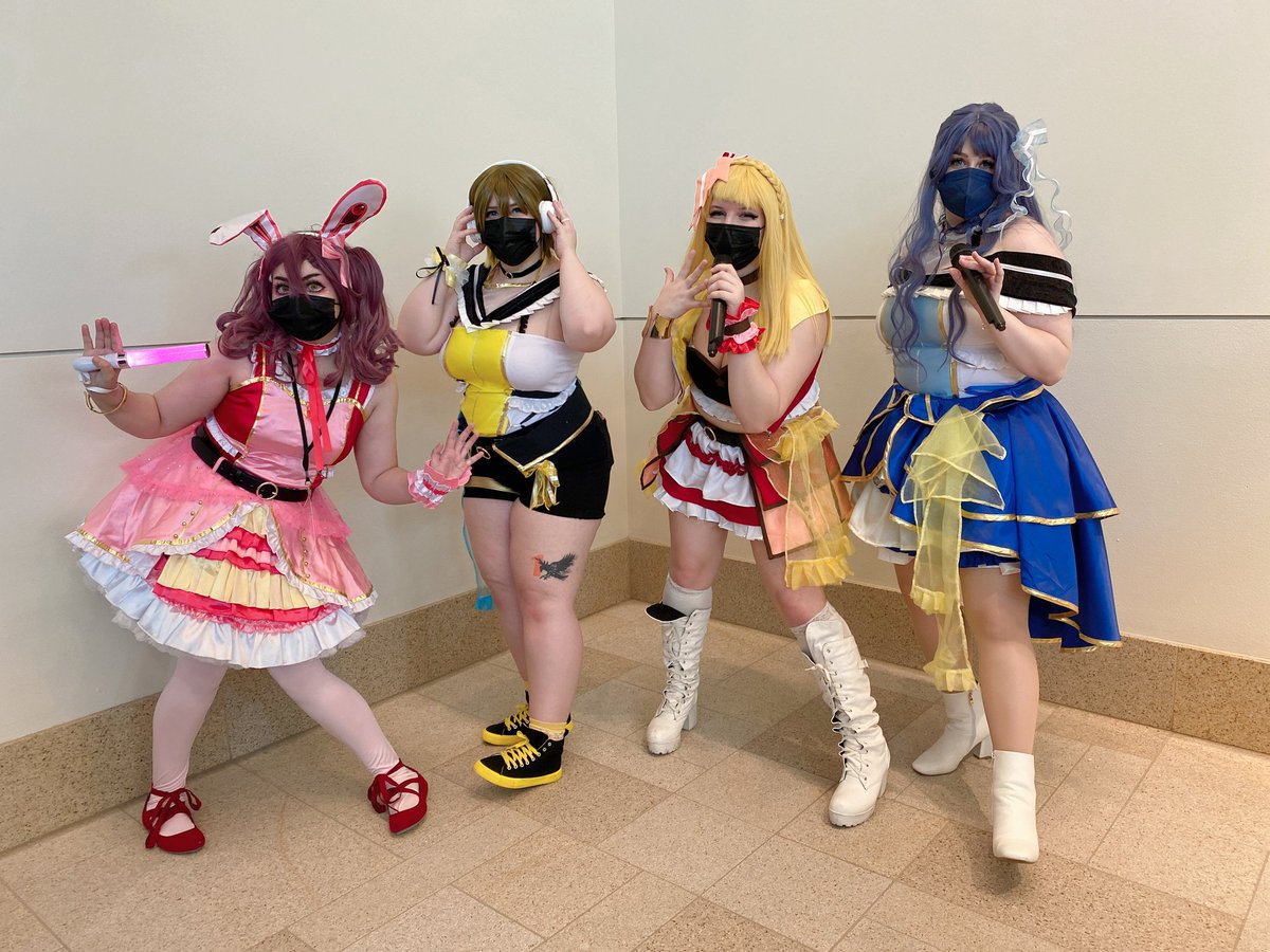 ShinyDreamers's tweet photo. December 15th is Ciara's birthday! You last saw her perform with us as our Maho in D4DJ, but she also took up the mantle of Yohane/Nozomi in 2019- and we're excited to have her onboard for more projects with us in the very near future! Happy Birthday 💜💛💙 https://t.co/H1Zkfc7dQT