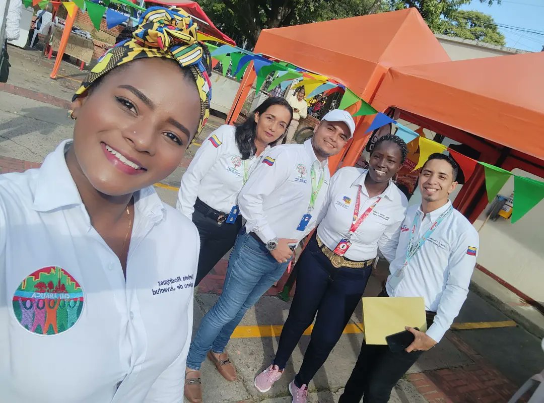 LazosMarianos06's tweet photo. Hoy Dijimos Presente en La Feria de Emprendimiento Bajo el Programa Haciendo Visible a lo invisible de la Red de Actores de Emprendimiento de la Gobernación del Departamento Arauca.
@granacuerdovzla
@LazosMarianos06
@funsafel
@funcoafrove
#SomosLazosMarianos
#SomosGranAcuerdoVzla https://t.co/140PpmHmwB