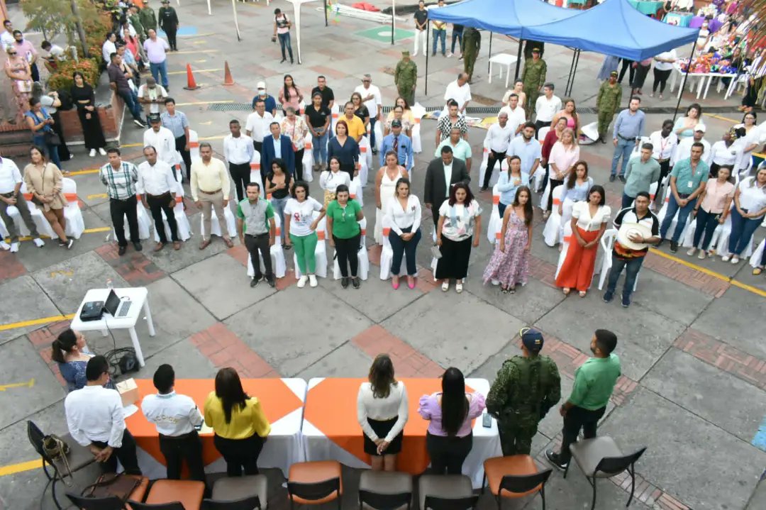LazosMarianos06's tweet photo. Hoy Dijimos Presente en La Feria de Emprendimiento Bajo el Programa Haciendo Visible a lo invisible de la Red de Actores de Emprendimiento de la Gobernación del Departamento Arauca.
@granacuerdovzla
@LazosMarianos06
@funsafel
@funcoafrove
#SomosLazosMarianos
#SomosGranAcuerdoVzla https://t.co/140PpmHmwB