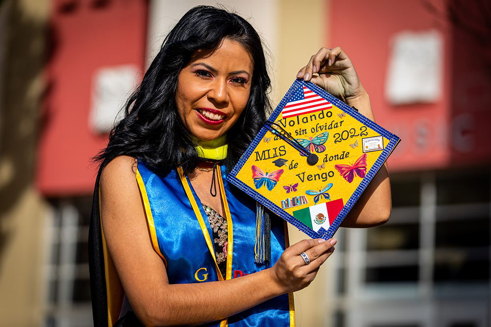 SJSU's tweet image. Happy to celebrate Fall 2022 Commencement with @LucasCollege and Graduate School of Business! 💙💛

You've persevered through so much, excited to see what you do next! 🎓

Graduation... check! ☑️ 

View the full ceremony here: ow.ly/a5aN50M5c6M #sjsubucketlist #SJSU22 #SJSU