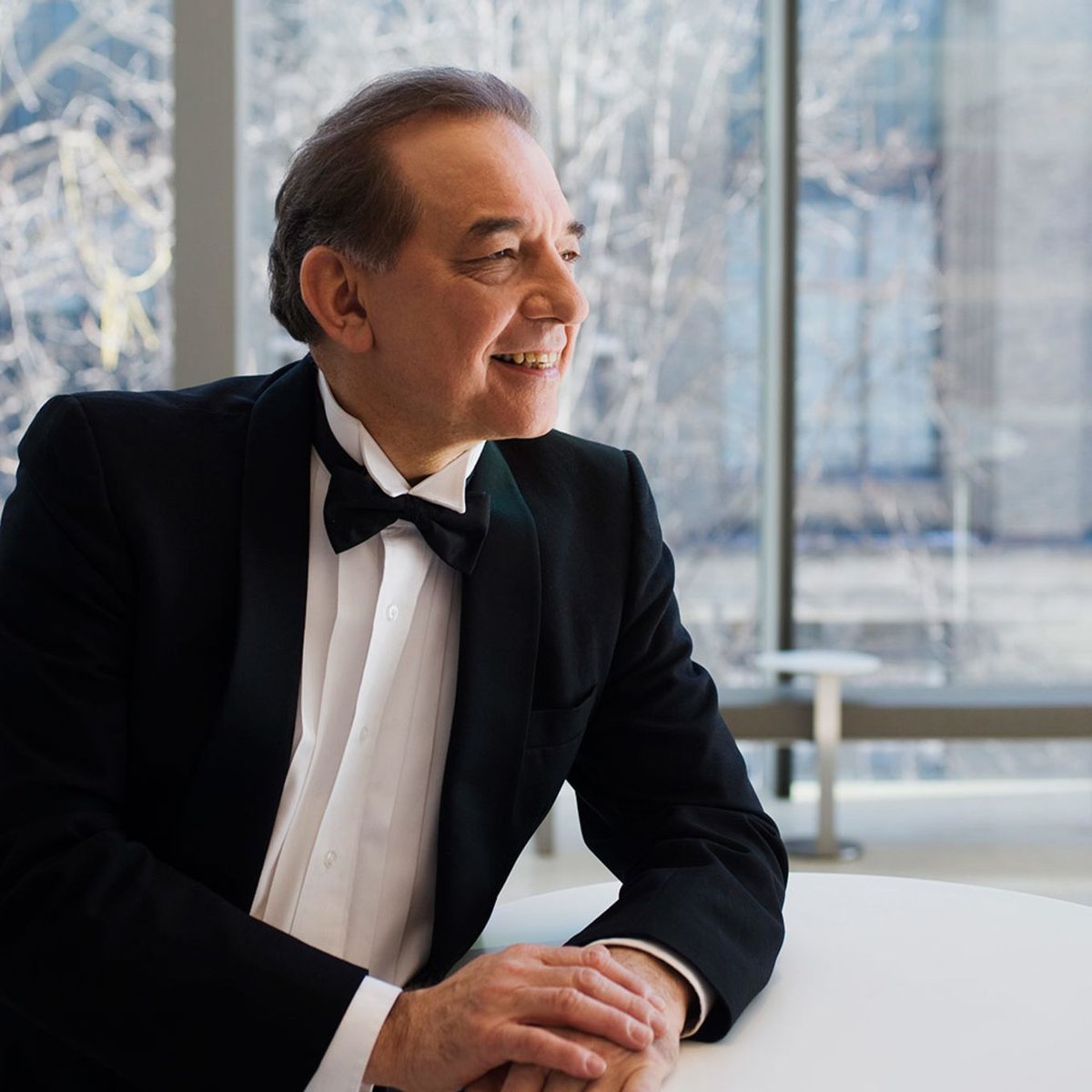 ⌛Countdown to #21Cmusic Festival: 9 days left!⏳
Founded in 1983 by Music Director and conductor Alex Pauk, <a href="/EspritOrchestra/">Esprit Orchestra</a> is committed to commission and advance contemporary music on a global scale.
Do not miss their January 25 concert at #KoernerHall: bit.ly/3PeThk7