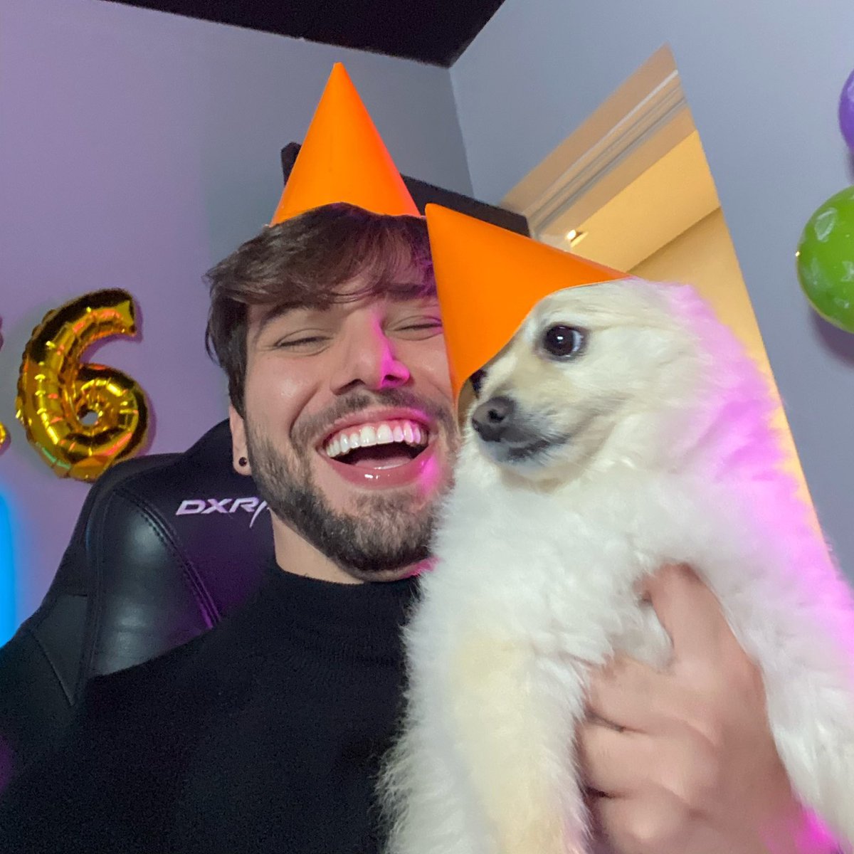 thinkert3ddy's tweet photo. 2.8 💗 feliz aniversário luquinhas, aproveite muito o seu dia, te amo 🫶🏻 @t3ddyyyyy #HappyBdayT3ddy #18taodot3ddy https://t.co/BhxyXZDqXj