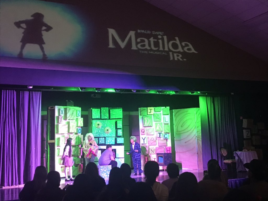 Laura A. Gonzalez tweet media