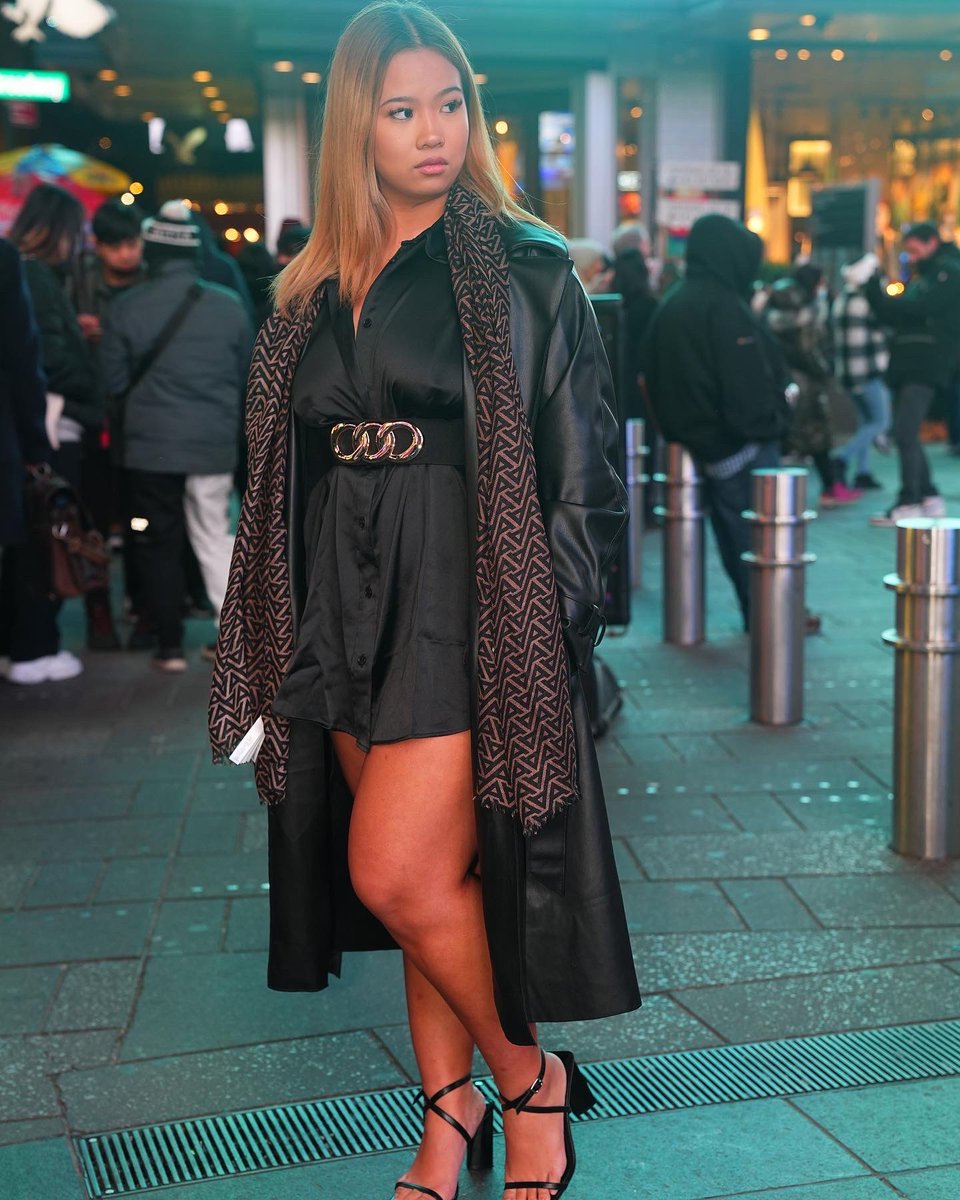 woahasia's tweet photo. Got to model in nyc🫶🏻 https://t.co/ltSvnp2ggT