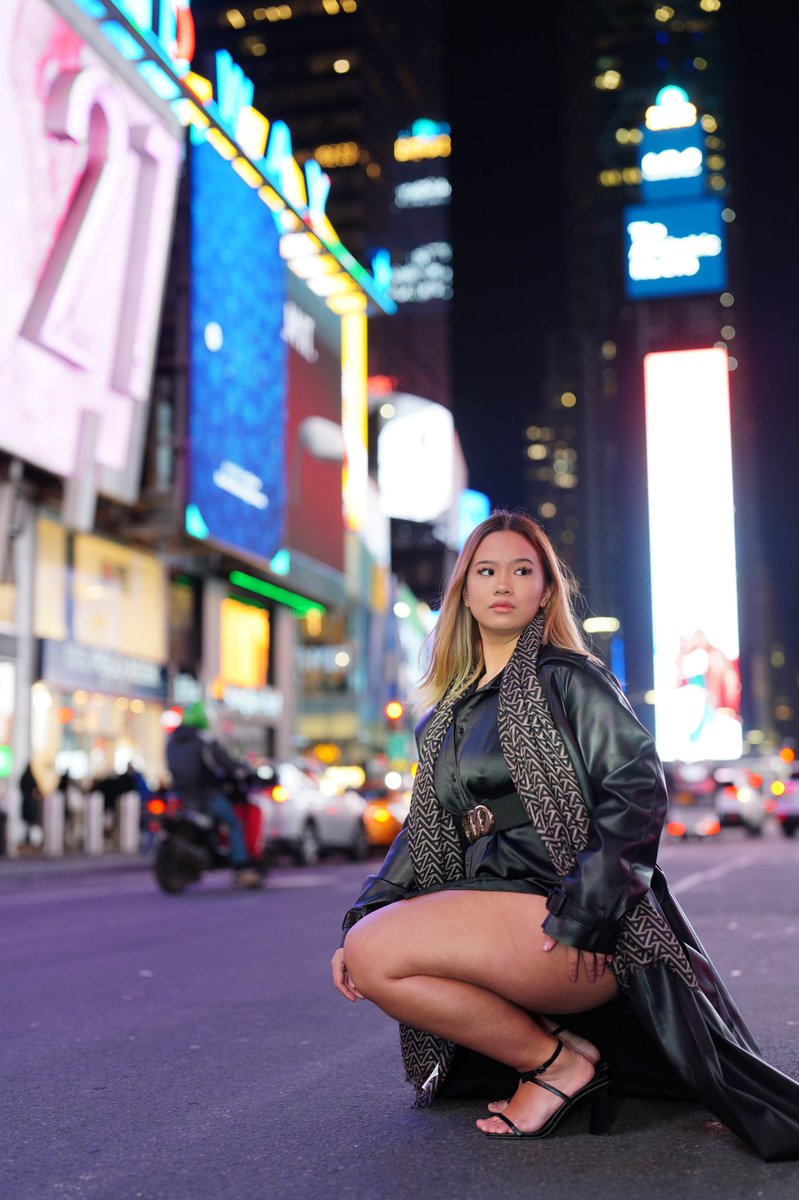 woahasia's tweet photo. Got to model in nyc🫶🏻 https://t.co/ltSvnp2ggT
