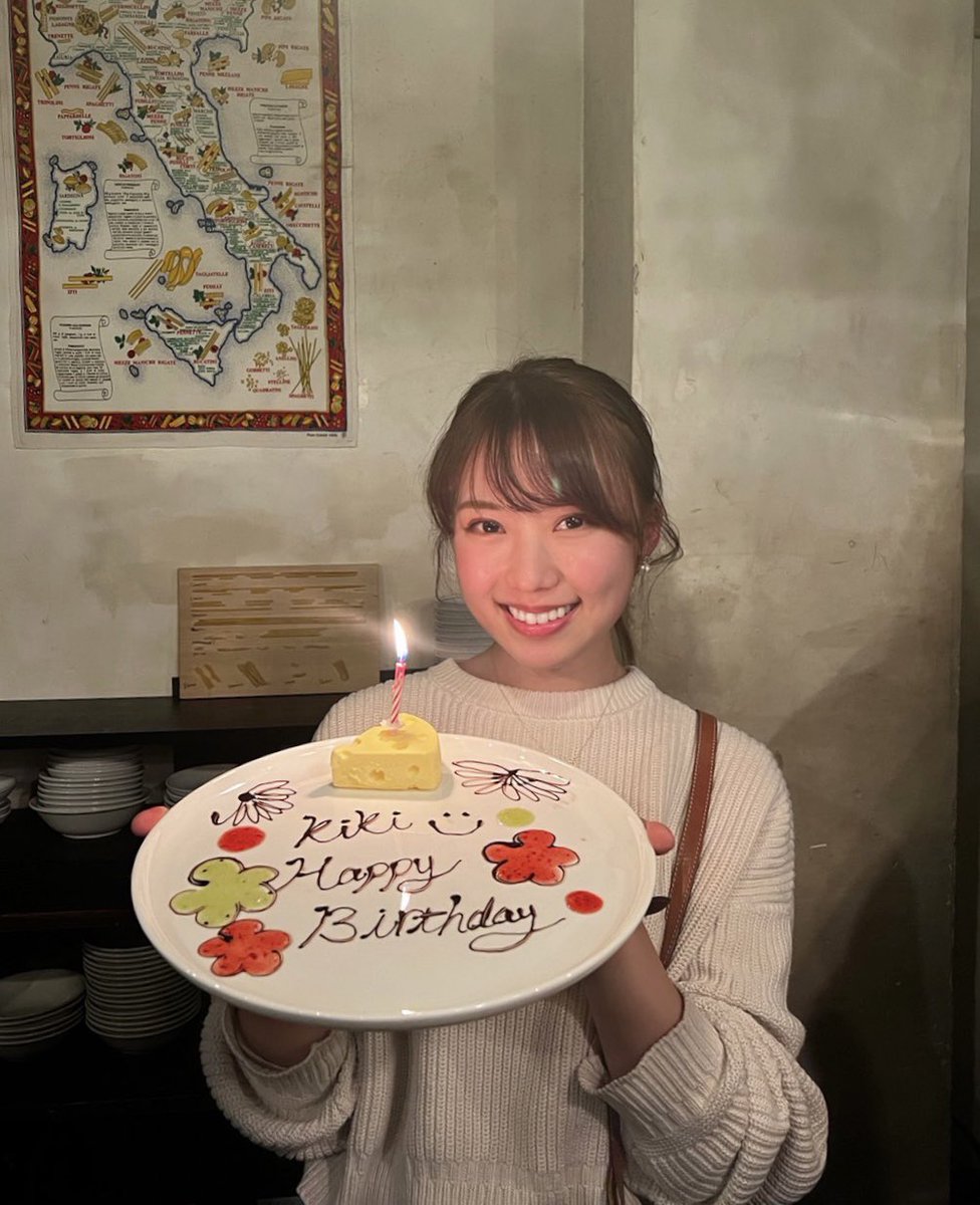 kikisshells's tweet photo. 少し前ですが、

12.13でお誕生日を迎えました…♡

皆さまいつもありがとうございます！😌💓

これから新しい歳、楽しみながら頑張ります…‼︎

(あまりSNSも動けてなかった中、Twitterのリプを送ってくださったり等、覚えてくれていた方もありがとうございました😢💓) https://t.co/rCIvVxgVHt
