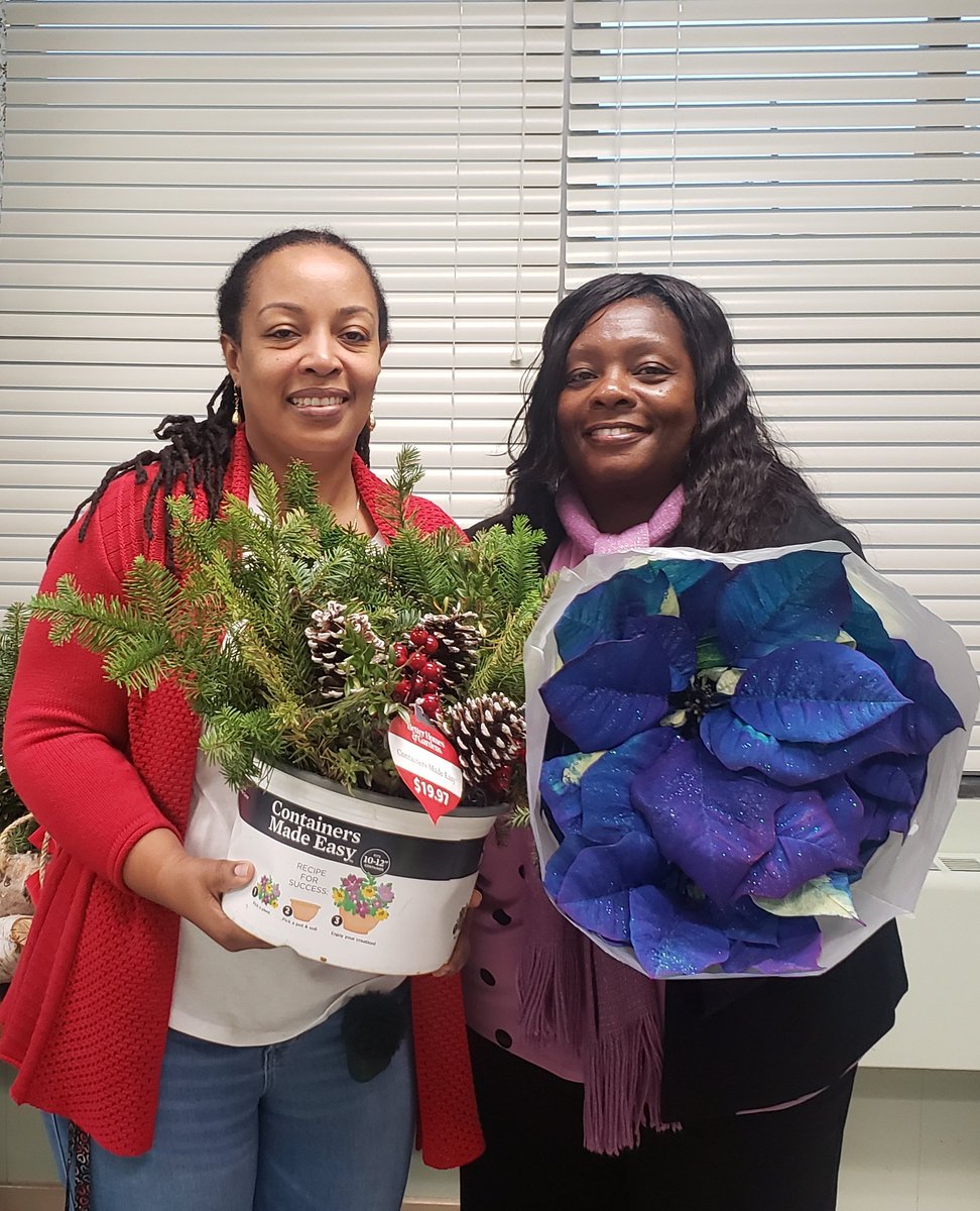 COBW2216's tweet photo. Celebrating the 4th day before Winter Break at BMES! We love our #PremierProfessionals! #Day2Winners #PositiveShirtDay #StayTuned #ProudPrincipal https://t.co/iZNFzeO9VF