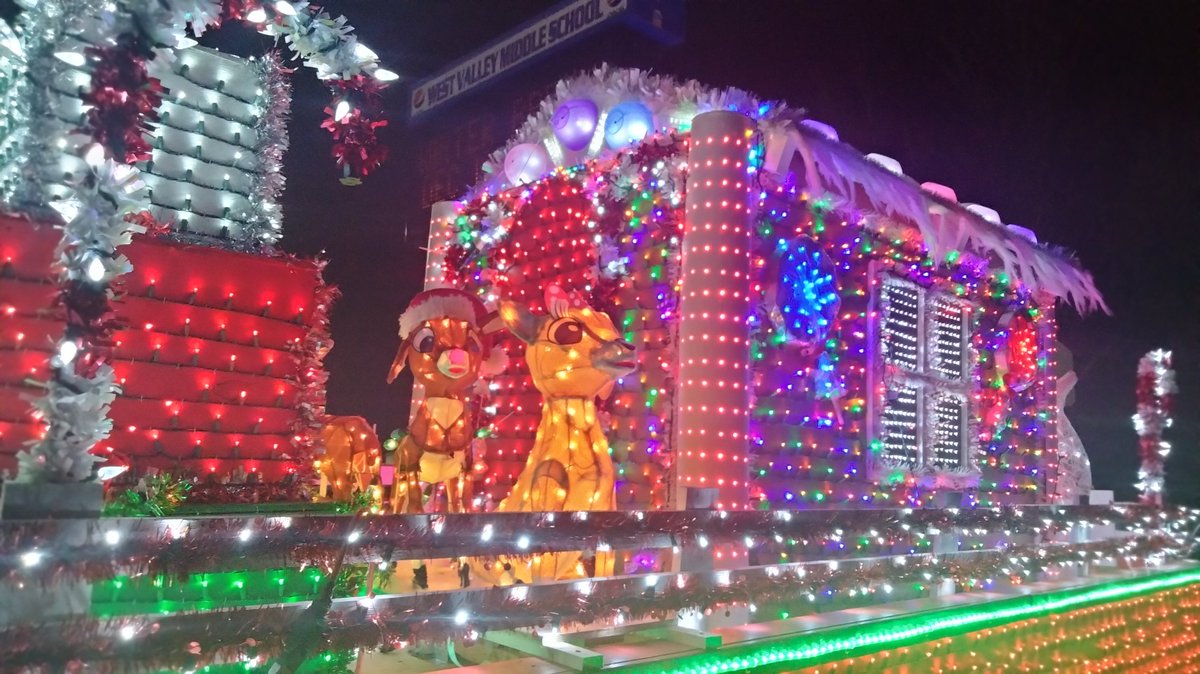 suptfinch's tweet image. Over half of all sixth grade students in West Valley performed in band or choir (some in both groups!) at tonight's concert! Awesome turn-out by family members! What a night! 🎉 @WVSD208