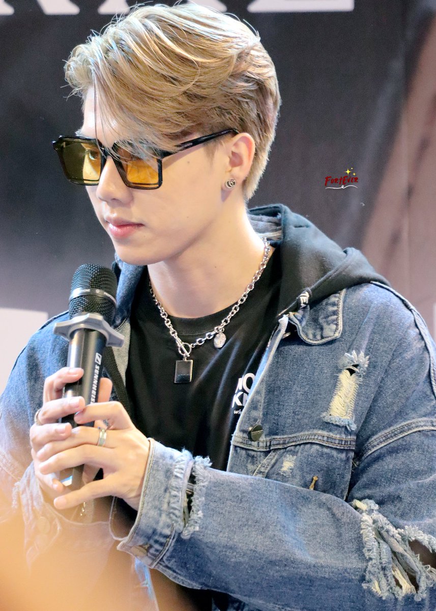 FortEver_'s tweet photo. 221211 ٩(•̤̀ᵕ•̤́๑)✨ Limited Brown Hair
⋆⸜♡⸝⋆|@fort_fts
#FortFTS #ComeFortZon #FortEver
#นิยมยีนส์xฟอร์ดฐิติพงศ์ https://t.co/Cex8YaKAAr