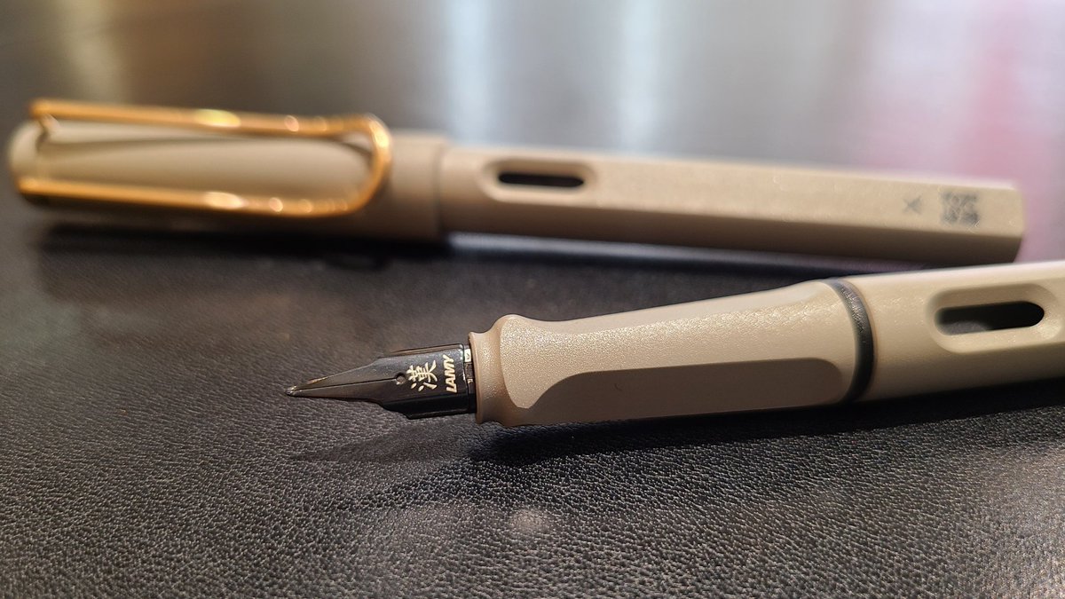 本日より先行発売‼️】 LAMY safari × itoya copper 01 万年筆 EF/F/M