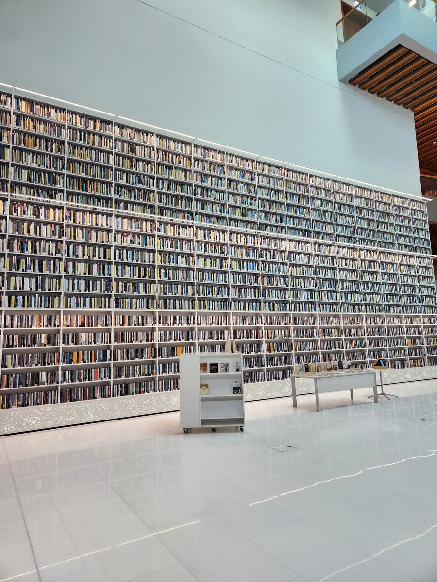 Mohammed bin Rashid library in Dubai...so many books and what an amazing children's section ❤️