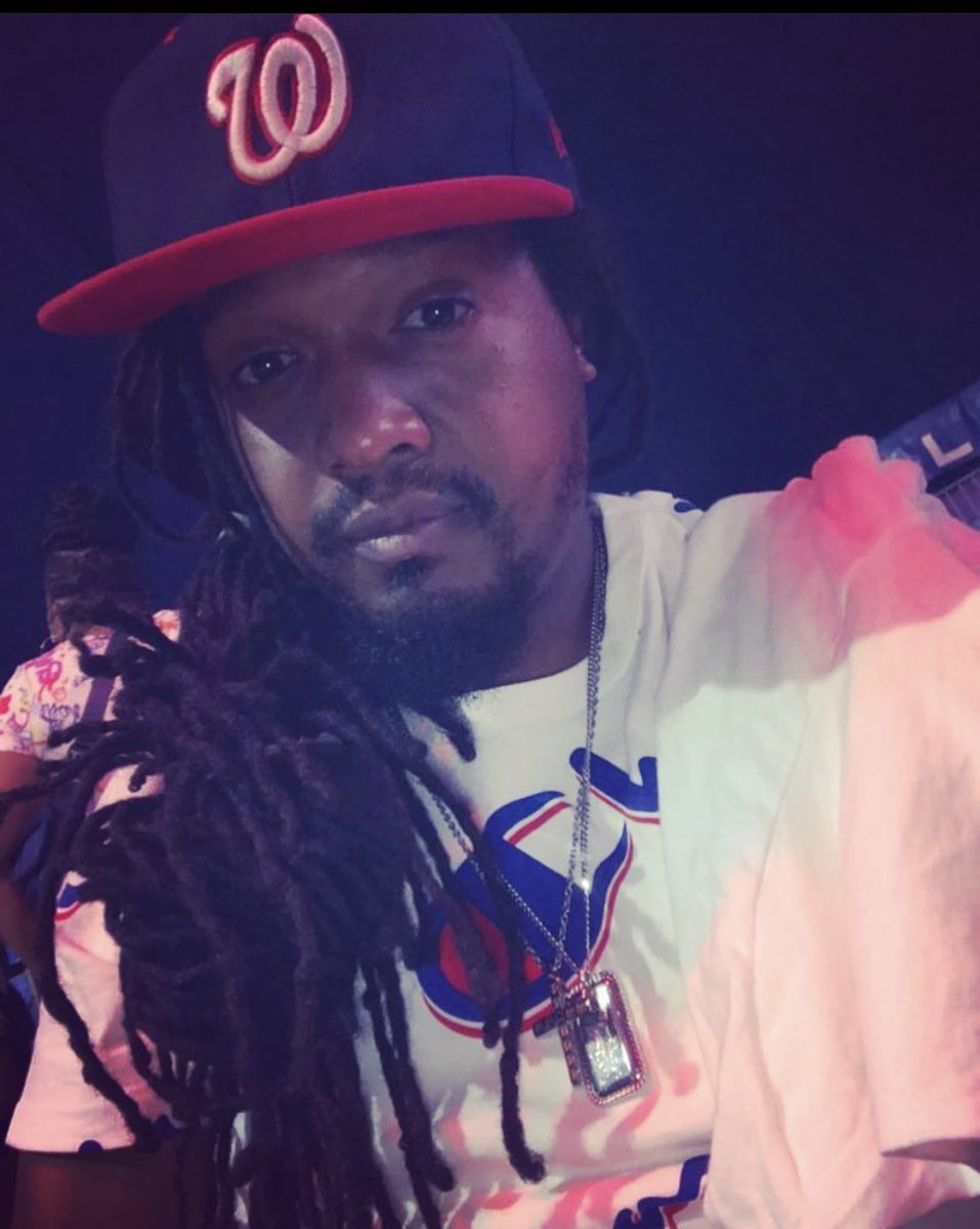 SugaCumLaude's tweet photo. #LLDugee🕊️
Miss you Slime 😭 https://t.co/3kCkW9wgn8