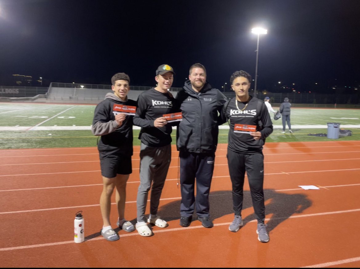 JakeRide15's tweet photo. Very excited to be invited to the Kohl’s National Underclassmen event after a great ranking camp this week!! Thanks to @Coach_Casper and see you in Florida! 

@KohlsSnapping @coachbailey_yl @coachdomen_yl https://t.co/zMtmO6EbgV
