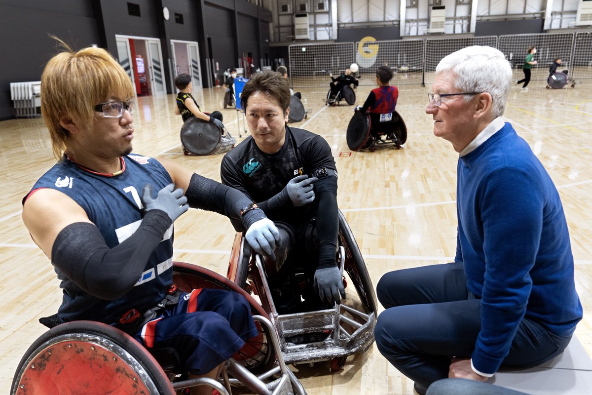 tim_cook's tweet photo. Paralympians Daisuke Ikezaki and Shinichi Shimakawa are using Apple Watch to take their wheelchair rugby workouts to the next level. Thanks for letting me join your training session today! https://t.co/kndaP42Kzx