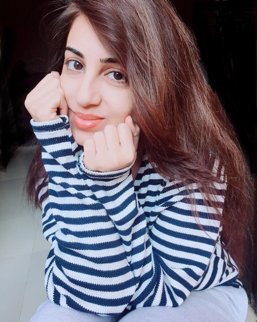 lifelinefarah's tweet photo. In the #throwback pic of #onthisday from #16Dec2017 #memories π @Farah_Yousaf_fc follow β₯ π https://t.co/uRruMCCtE8
