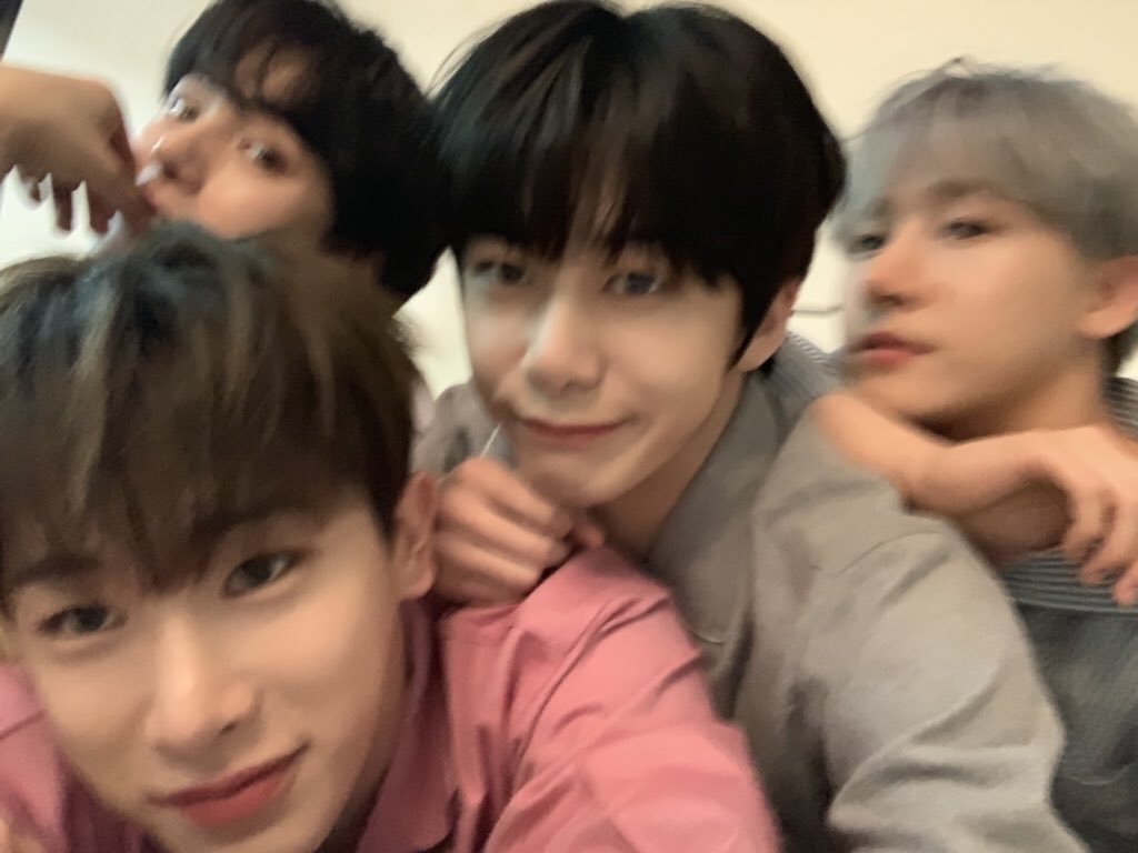 cha6kyun's tweet photo. : ( https://t.co/1JNr7yVca6