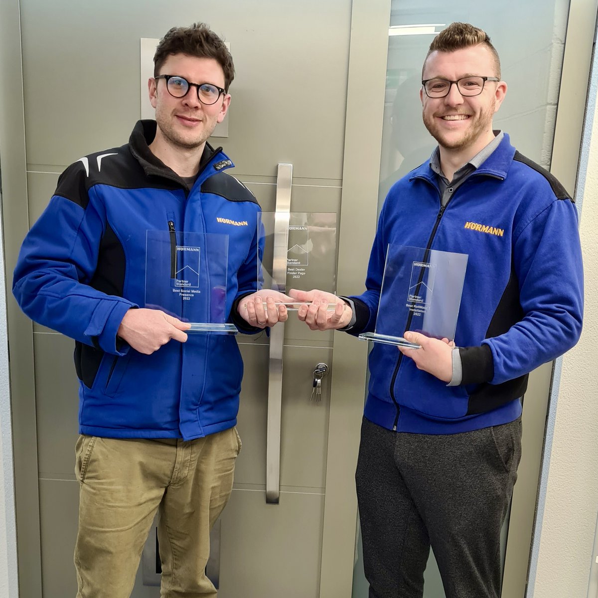 A huge thank you to Hörmann UK for recognising us with THREE awards in their first ever Partner Standard Awards…

🏆 Best RollMatic T Installation
🏆 Best Social Media Presence
🏆 Best Dealer Finder Page

It’s always nice to know that our hard work doesn’t go unnoticed 💪