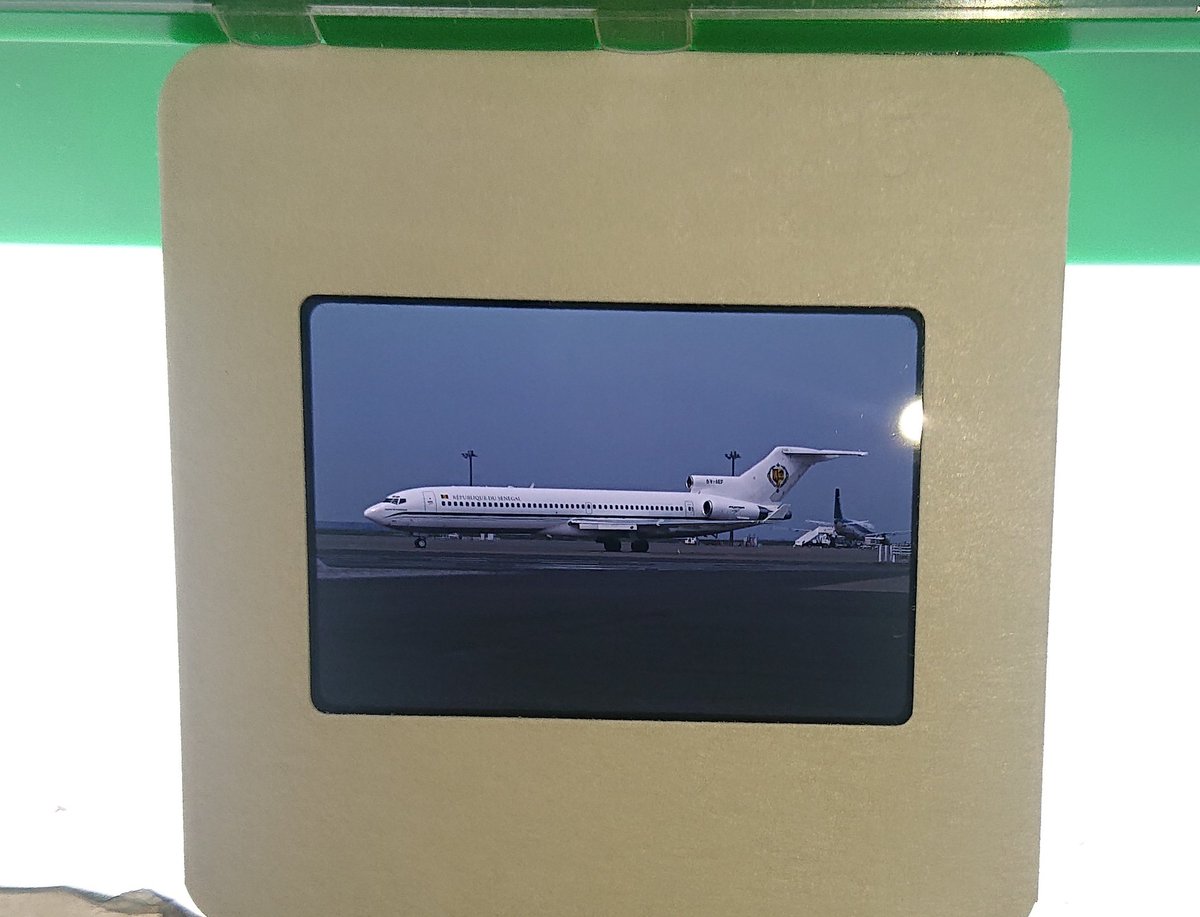 May/2003 HND Republic du Senegal
B727-2M1super27 6V-AEF msn21091