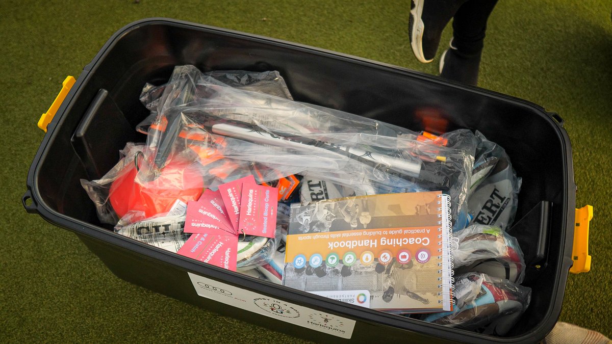 quinsfoundation's tweet photo. Another #WestLondonAudi Rugby In A Box was delivered. 

Brentford School for girls is the latest school to receive their box and start their #EssentialSkills sessions with our coaches. 

#RIAB #BuildingBrighterFutures #COYQ https://t.co/RbEciNifnZ