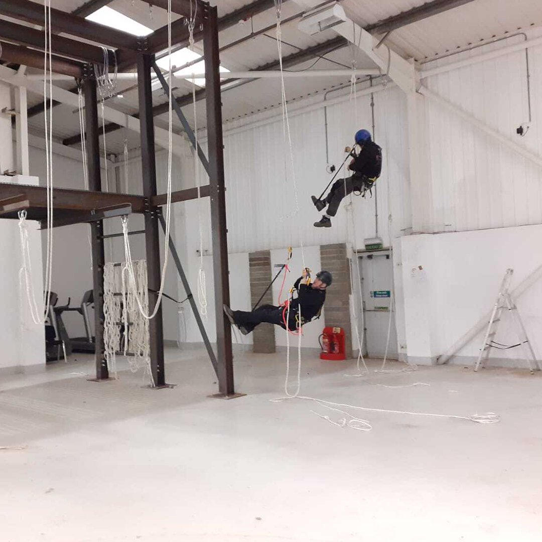 StoneServicesUK tweet media