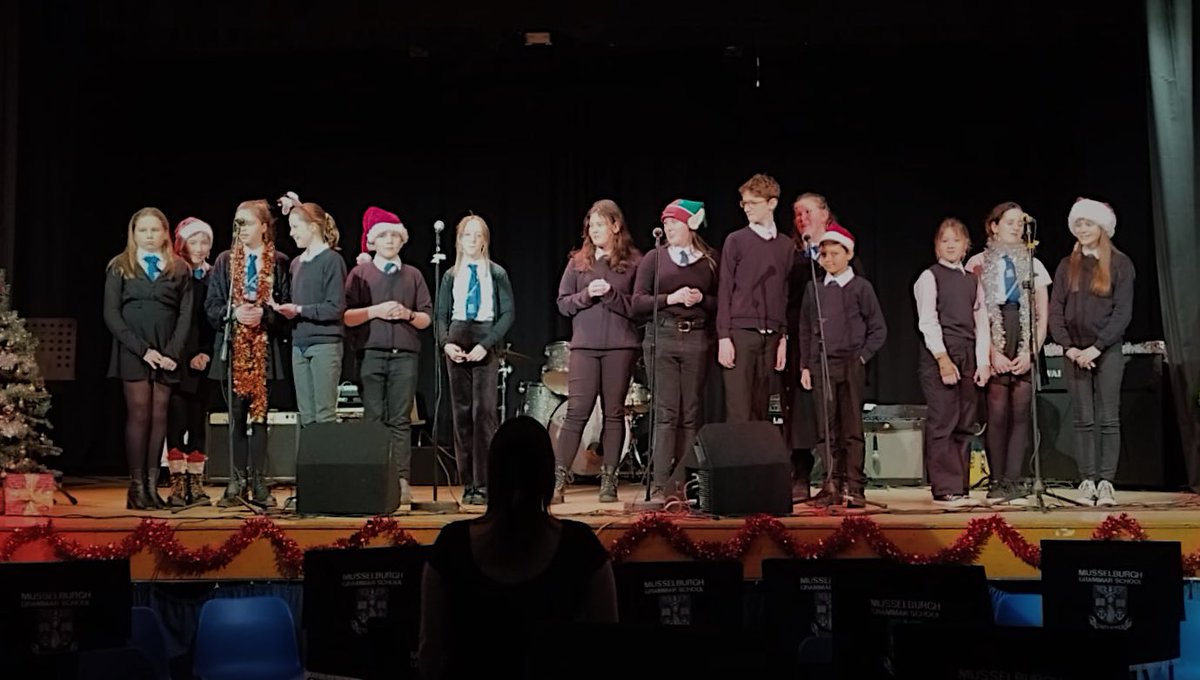 mgsmusic's tweet photo. The photos begin! Here are the Junior choir and the Senior Choir, both led by Miss Funk. Extra kudos to the Juniors for their Sign Language during Rudolph the Red-Nosed Reindeer! 🎄🎅🏻 https://t.co/WyygM0kubs