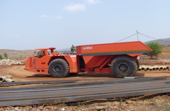 im_mining's tweet photo. Indian underground #miningcontractor @_SMSLTD and @GroundHogApps have partnered to deploy & use GroundHog’s #ShortIntervalControl & #FleetManagementSystem. With greater digitalisation, SMS will be able to capture trends & quickly identify improvement areas https://t.co/UhZDf0IOR0 https://t.co/kGvPF3pmj0