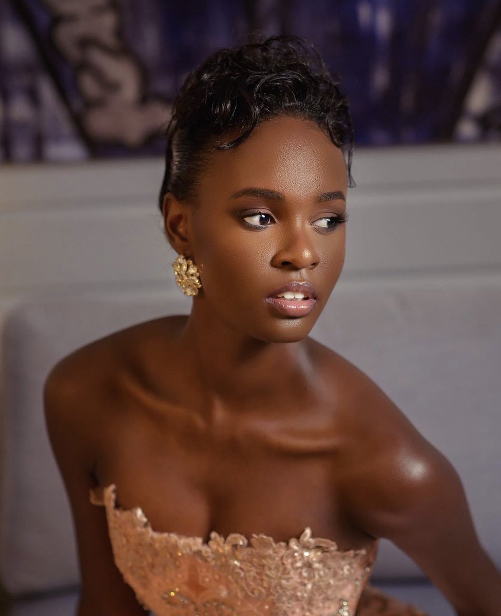 shaay_bk's tweet photo. 17. Miss MARTINIQUE - Axelle Rene https://t.co/iNsRnFcMVG