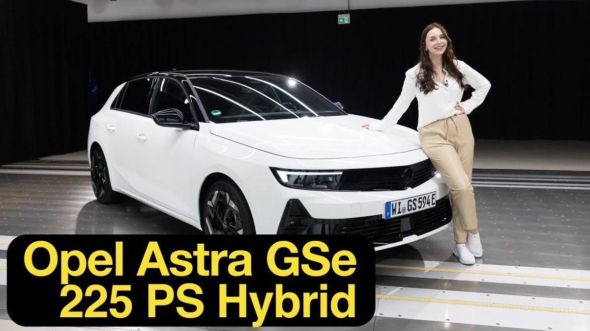 autophorie's tweet photo. Erstkontakt mit dem neuen Opel Astra GSe. Die Sportversion des Opel Astra setzt auf einen Plug-in Hybrid, aber auch ein paar echte sportliche Komponenten, wie sie beim Fahrwerk bspw. eingesetzt werden #opel #opelgse #opelastra #astragse #phev 

https://t.co/c1Mk3KNyKr https://t.co/QdXvKEoAZm