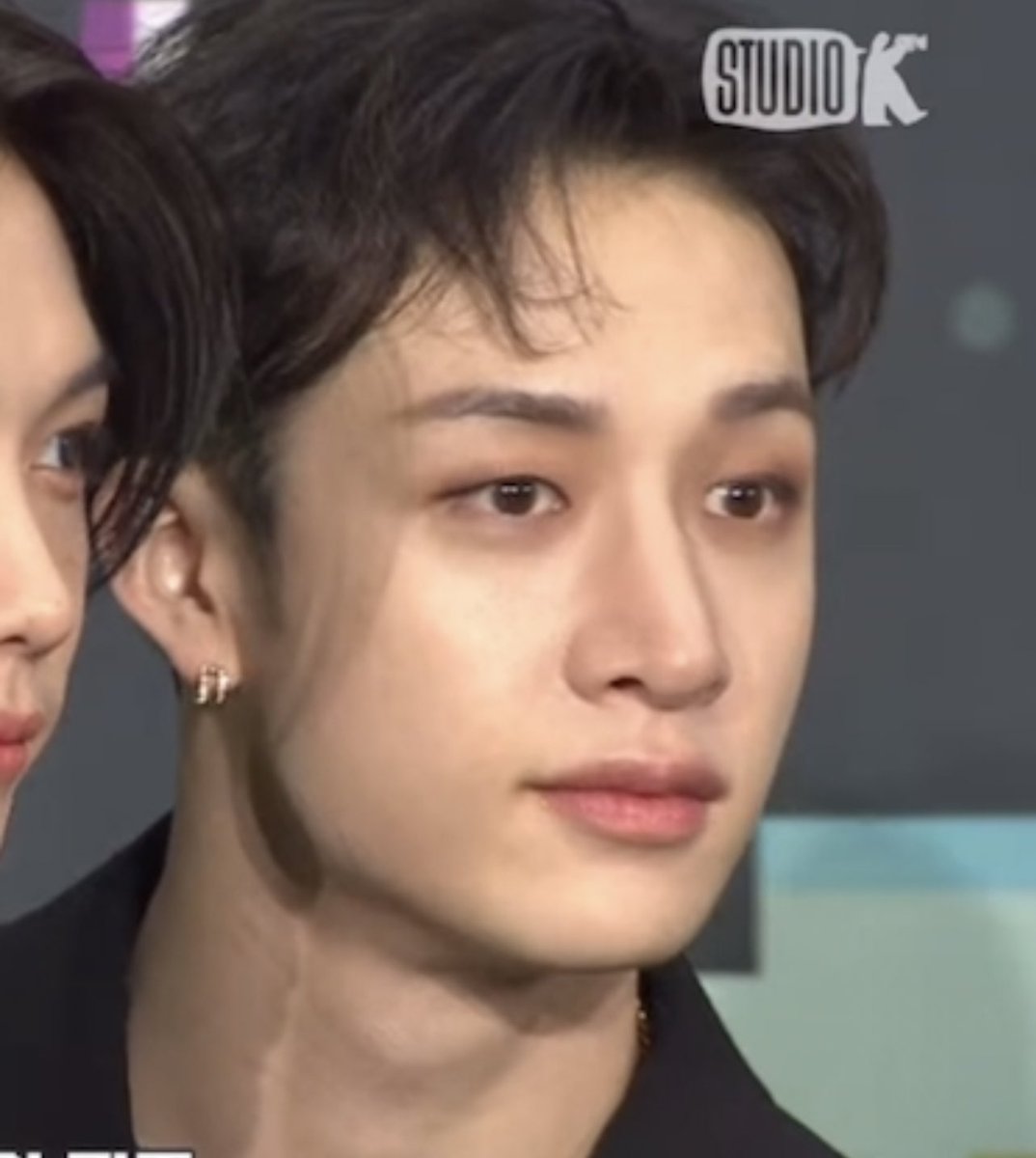 beyondyasmin's tweet photo. the face card never declines when you’re bang chan like https://t.co/8RipvEC9GJ