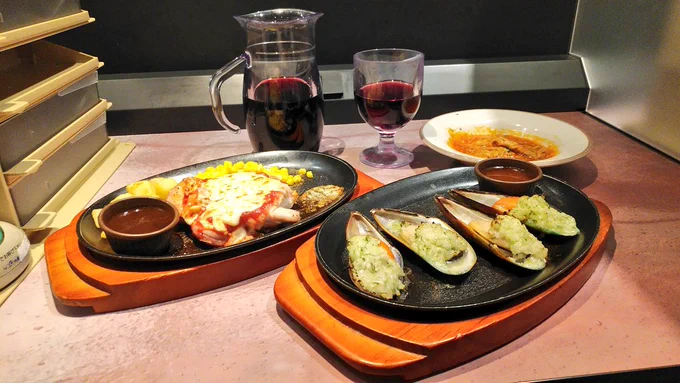 久しぶりにサイゼ飲み。 