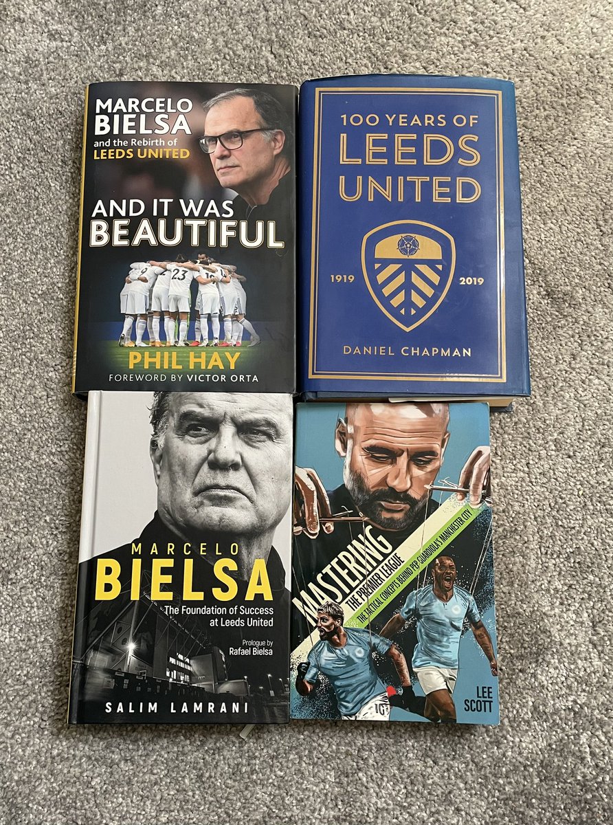 Clearing out my books so may as well do a little giveaway 😄

Retweet if you’re interested and I’ll pick someone at random on Monday

I’ll cover postage 👍🎅 #LUFC #MOT #ALAW