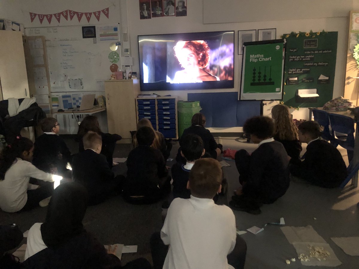 5ZC are having a lovely last day before the Christmas break. Also, thank you so much all for my lovely gifts and cards. 🤗🎄