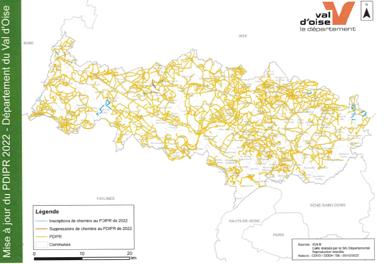 valdoise's tweet photo. #Valdoisedirect Le Département actualise le Plan Départemental des Itinéraires de Promenade et de #Randonnée #PDIPR qui recense l'ensemble des chemins ouverts à la pratique de la randonnée et encadre leur utilisation. https://t.co/ljGHGqAQEj