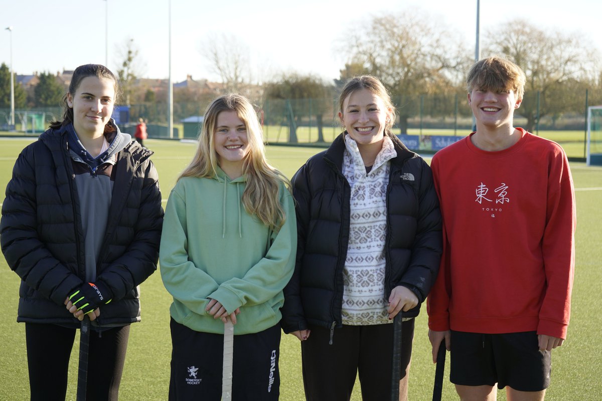 richuish's tweet photo. 🏑 Hockey at Richard Huish College has enjoyed a successful term with 55 students across Women’s, Men’s and mixed teams, attending training and representing the College in competitive fixtures.

To read more ⬇️
https://t.co/1bWDLrJBFG https://t.co/U7dKKpCbSh