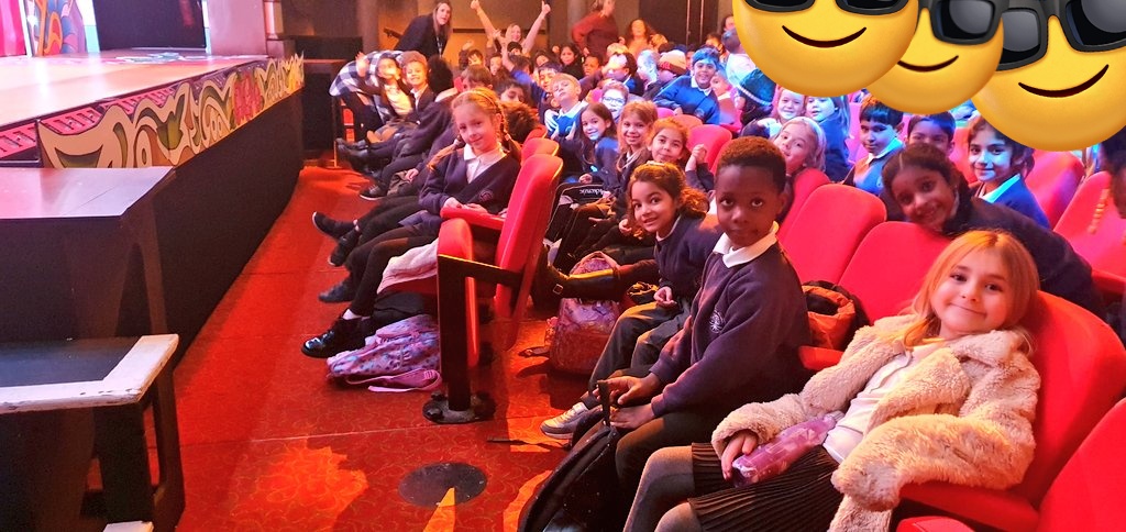MissAliBF's tweet photo. We are very excited for our special morning! @MissDaniel_BF @HeadBeechfield https://t.co/fVi7jdOfFr