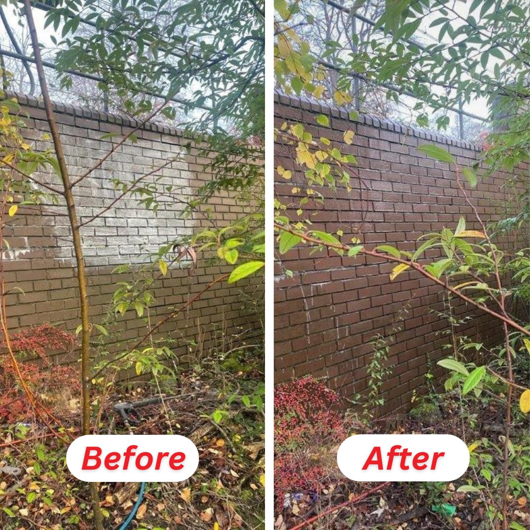 CleanItUK_Group's tweet photo. Graffiti removal on the bridge support columns and station wall elevations to the Byker Viaduct and Byker metro station on behalf of Nexus completed ✅

Great result and great job by our Clean It team!

#cleanitukgroup #graffitiremoval #cleanup #work #vandalism https://t.co/UuazIPJZXL