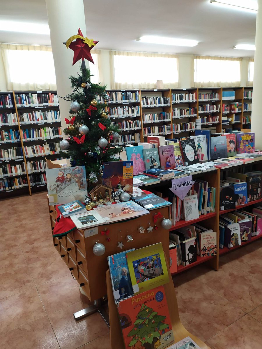 🌲🎅 Ya ha llegado la Navidad a nuestra biblioteca!!

🎉🍾🎆 Desde la biblioteca de Viator os deseamos unas felices fiestas a tod<a href="/s/">『S』</a> l@s viatoreñ@s!!

📗📘 Os esperamos con unas lecturas navideñas para l@s m@s peques de la casa 👶👧👦

<a href="/ManuelJAlcalde/">Manuel Jesús</a>
<a href="/culturaviator/">CulturaViator</a>
<a href="/viatoraldia/">Ayuntamiento de Viator</a>