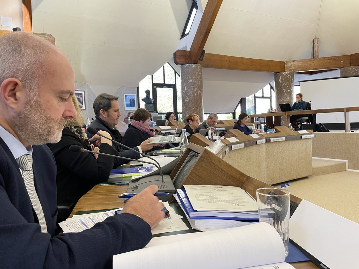 PERRAULT_QUERO's tweet photo. Ce vendredi, en session du Conseil Départemental du Morbihan nous votons le budget pour 2023 🗳️ 
✔️ gestion rigoureuse de l’argent public
✔️priorité aux investissements
Dans tous nos domaines de compétences https://t.co/kawfi9l7aS