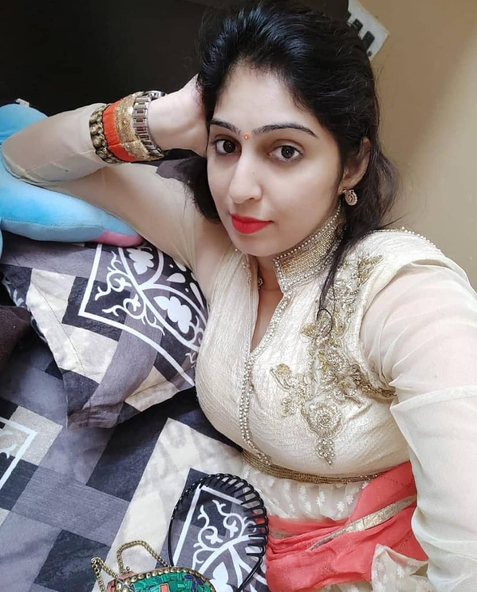 SwatiKumari69's tweet photo. I need a chat partner https://t.co/eGlTJcEw6Z