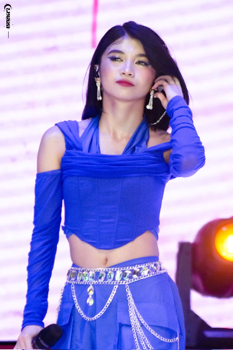 _lunahhh's tweet photo. [121022] TM FUNPASKO PARTY (Kagawasan Freedom Park, Dumaguete) KAIA Charlotte

@KAIA_Members 
NAPAKA GANDA MO PALAGI 💗🍊

KAIA AT TMFunPasko
#KAIA #KAIAxTM #KAIAatTMFunPasko #KAIA_CHARLOTTE https://t.co/adaAMGEe42