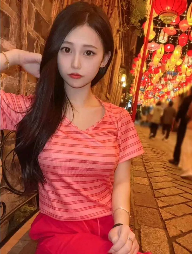 AJ369A's tweet photo. 圈内粉丝投稿
坐标 四川 自贡
报名私
姐姐有缝还不小，有填的满的人吗 https://t.co/3ZvSmwvzWc