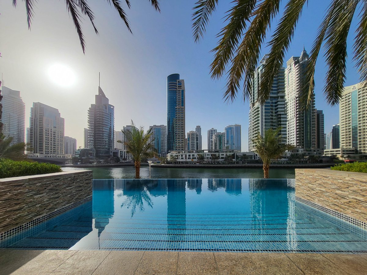 PropertyExperts's tweet photo. Fabulous one bedroom apartment Fairfield Tower, Dubai Marina
• Newly Refurbished
• Best Layout in Fairfield Tower
• Balcony
• Vacant Possession 
• Covered Parking
• 914 sq.ft

#dubairealestate#luxuryproperty #propertyinvestment #dubaiinvestment #dubailife #dubailifestyle https://t.co/Zyy2q4300M