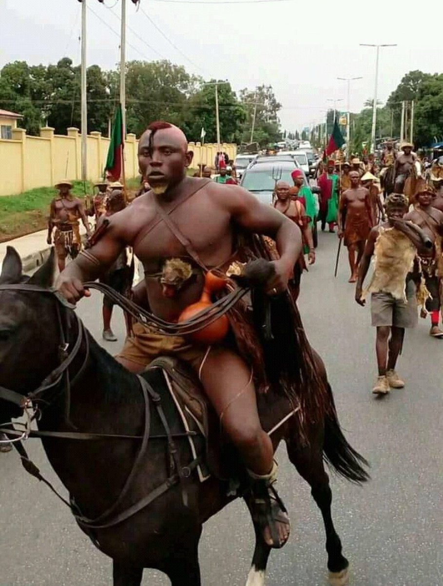 alutadarf's tweet photo. Za Hing A Daniel Darf Dung Dalyop E Yi Lo'n #Gyel. Mi Ki Vei Seh E #SangalBeromTwita E Gasi Bi Kuru Bi-Ba Na He Tat E Fwel Kuru Hining Na He Ba E Shei Bi Gu Bi-Ba Na He Bi Kuru Bi-Ba.
Yin Vei Na Wod Man Bi Toh Mod Na Re Nuyel Hi Seh Wot'E Begeleg.
#BeromTwitterHangout2022 https://t.co/2k5BoGKaHx